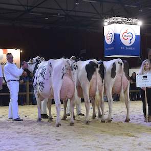 De groep van Hoftijzer uit Zwartewaal deed in uniformiteit niet onder voor Albring. Een ‘close call’.