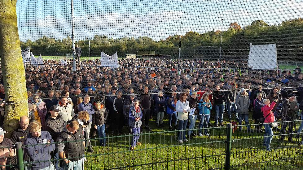 Eerder boerenprotest bij het kantoor van het RIVM