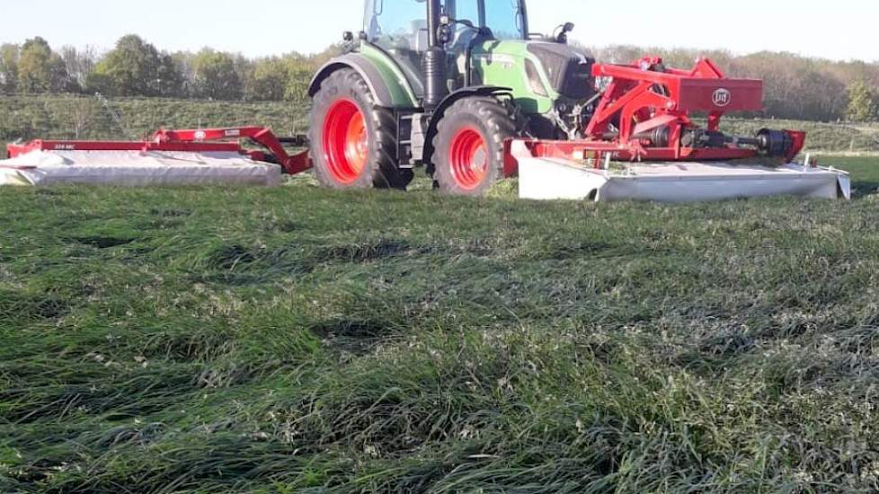 Al op 22 april maaide deze veehouder en gedreven grasteler in het Zeeuwse Nieuwerkerk een mooie snede LG HAVERA 1 + 6