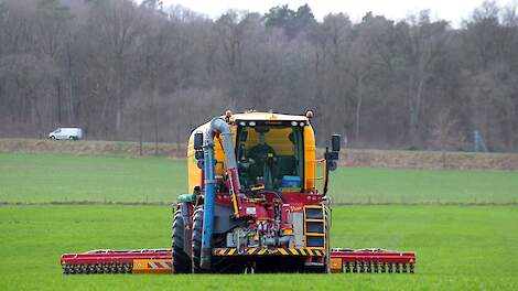 Veel melkveehouders worstelen met hun bemestingsplan omdat verlenging van derogatie onzeker is.