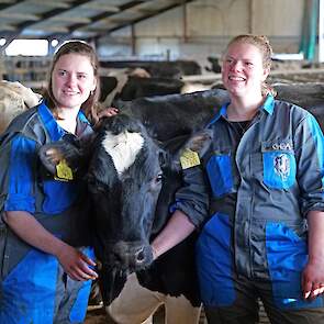 Simone en Yvonne Verhoeven