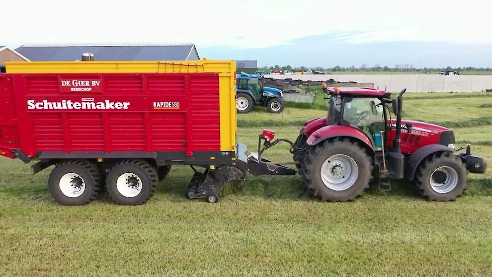 'Mooie volle mat die veel gras geeft' | Melkveehouder Wil Peek over zijn graslandbeheer | LG Seeds