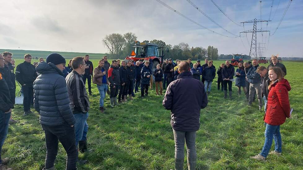 Meer leren over mechanisch onderwerken en machines bezichtigen