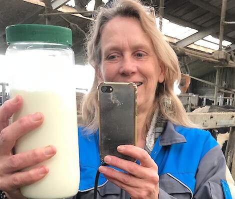 Met je telefoon scannen wat er in je melk zit. Als het aan Anita Jongman ligt, is dit binnen tien jaar werkelijkheid.