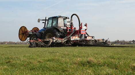 ‘Voeg water toe aan mest voor smakelijk najaarsgras’