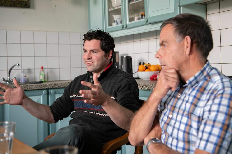 Henri en schoonvader Jack Verhulst, waarmee hij samen met vrouw en schoonmoeder het bedrijf runt