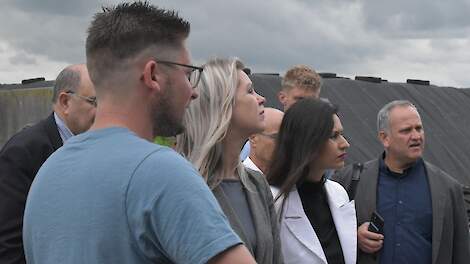 Video: Minister Wiersma wil Europese norm van 170 kilogram stikstof per hectare ter discussie stellen