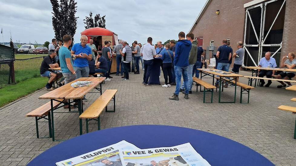 Inloop en welkom op de De Juliushoeve bij melkveehouder Gerwin Palland