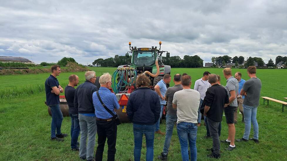 Het veld in met Barenbrug over de kwaliteit van grasland