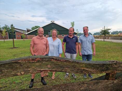 Rogier en Heleen Lansink en Tom en Hans Gunnewijk.