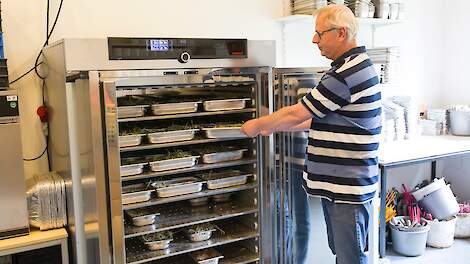 Gerjan Hilhorst ziet dat monitoren economische kansen biedt: “Vaker een vers gras-monster doen kan schelen in mestafzet”