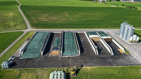 Fotoserie: Sleufsilo op maat: minder voederwaardeverlies door betere verdichting