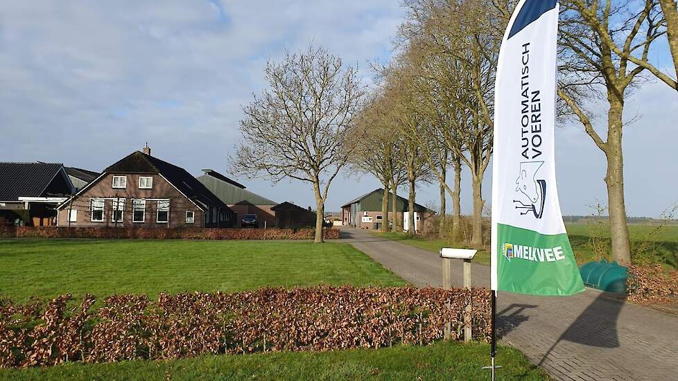 Praktijkdag automatisch voeren in Ommen met Trioliet op een melkveebedrijf.