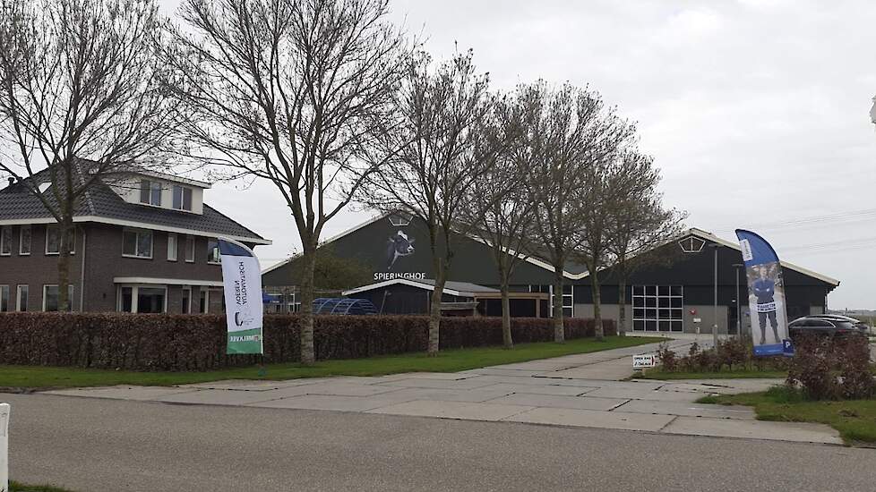 Praktijkdag automatisch voeren in Dronten met DeLaval op een melkveebedrijf.