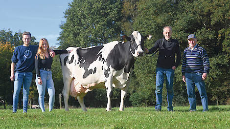Langemeins Jantje 129 (18) op koers voor wereldrecord