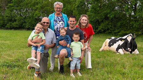 Familie Van Gastel in Nispen wint Agroscoopbokaal Melkvee