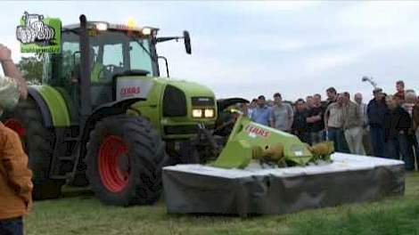 Claas Ares 836 RZ met maaier Disco 3050 FC plus