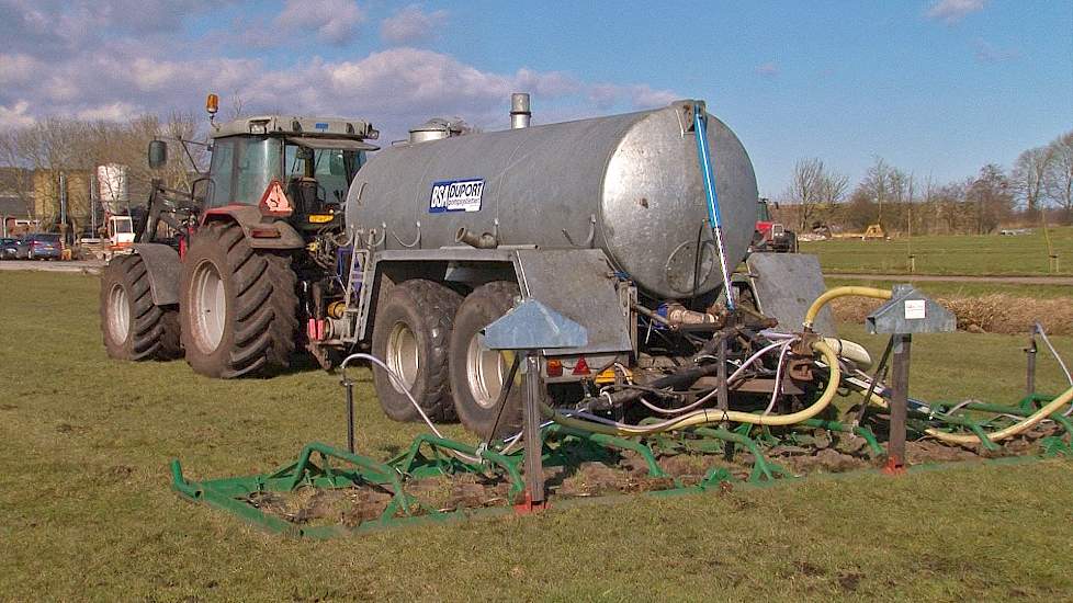 Innovatiedag Vakweiden Zegveld 2013 met weidewasser, grashoogtemeter en ruw eiwitmeter