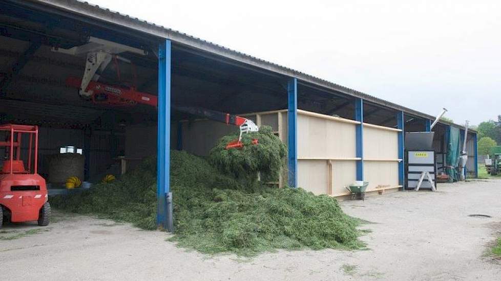 Wie de complete hooidrooginstallatie van Snuverink van dichtbij wil bekijken, is welkom op 20 mei (tweede pinksterdag) tussen 10.00 en 16.00 uur op het Fleckvieh-bedrijf aan de Morshoekweg 31 in Hengelo (Overijssel).