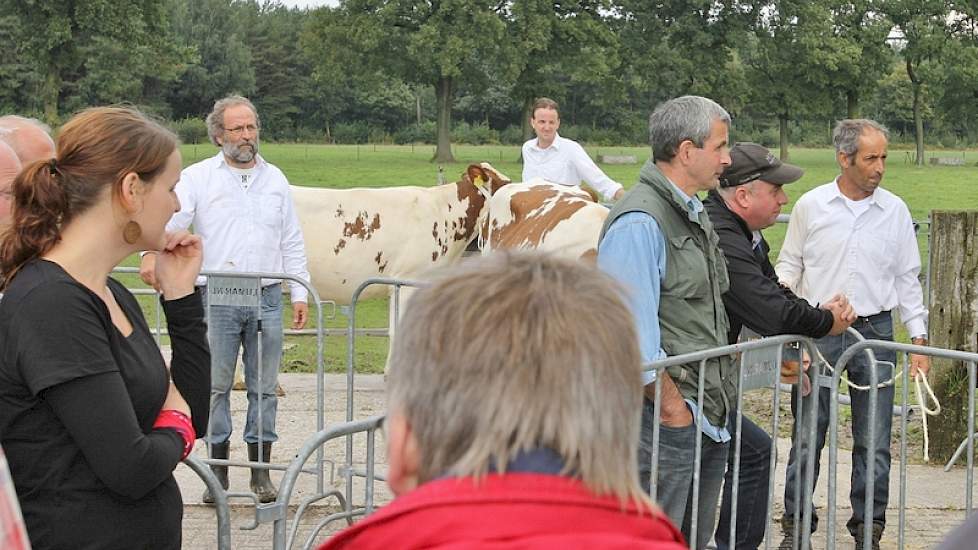 Gespannen afwachten.