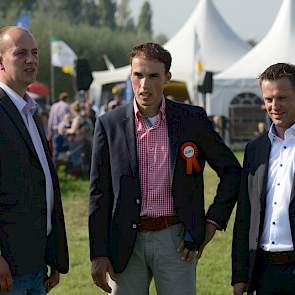 Het jurykorps bij zwartbont bestond uit van links naar rechts Jaap Jacobi, Ard Gunnink en Addy Moree.