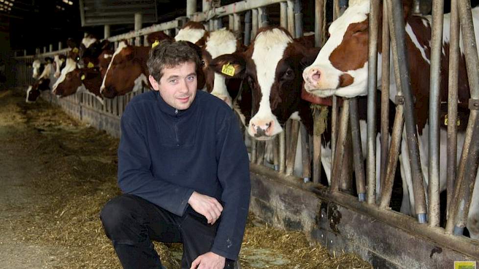 Rob Hubens berekende bij zijn afstudeerscriptie dat een langere tussenkalftijd economisch interessant is. Ook ontwikkelde hij een rekenmodel waarmee hij het ideale inseminatiemoment per koe kan bepalen.