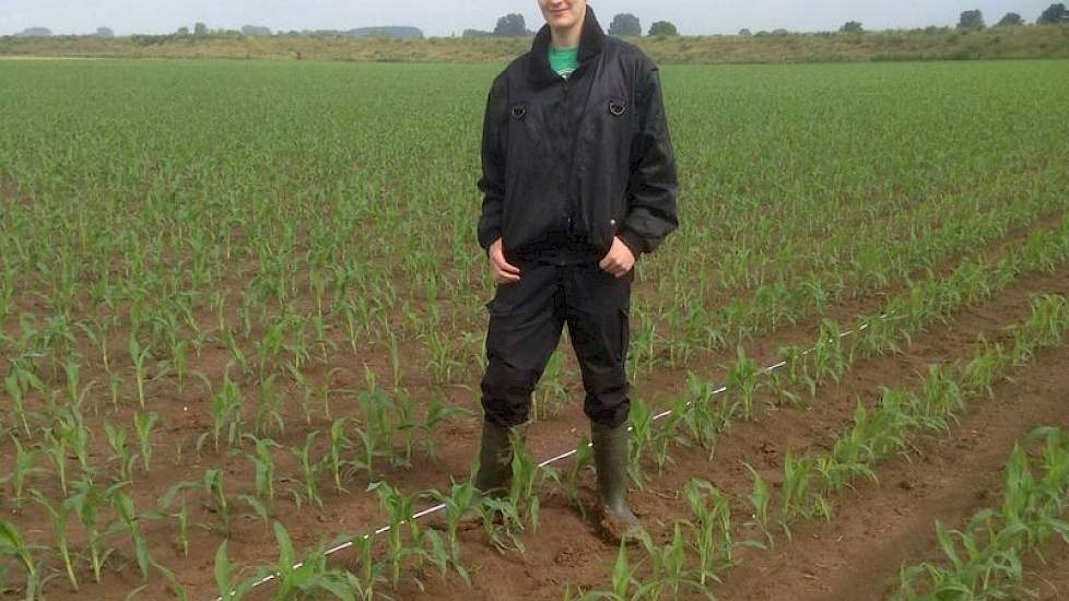 Stijn in zijn LG 31.211 in Wichmond, gezaaid op 18 mei